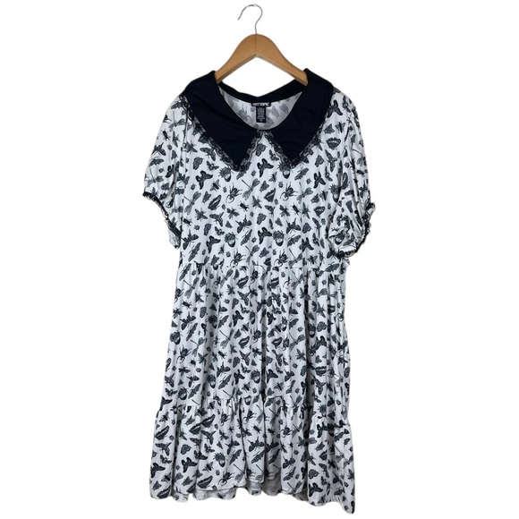 Hot Topic Dresses & Skirts - Hot Topic Women Ivory Black Midi Dress Dragonfly Butterfly Print 4X (24-26)